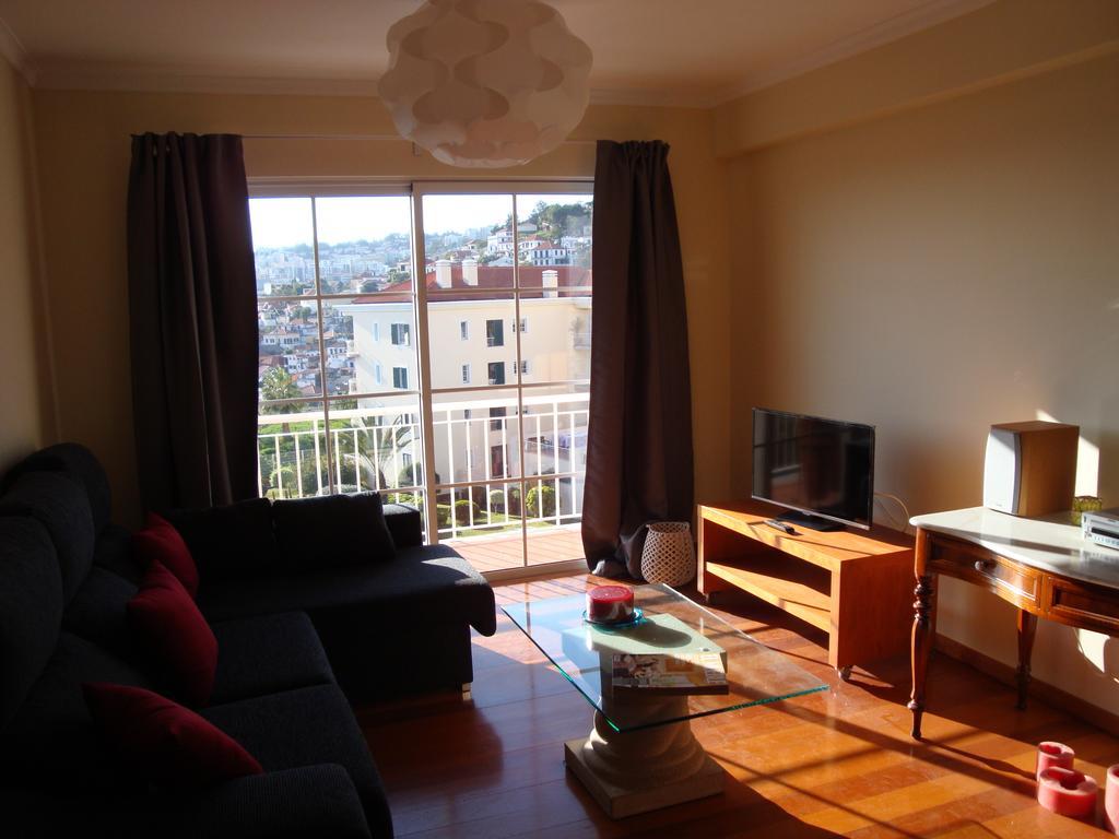 Excelente T3 Duplex Funchal Apartment Room photo